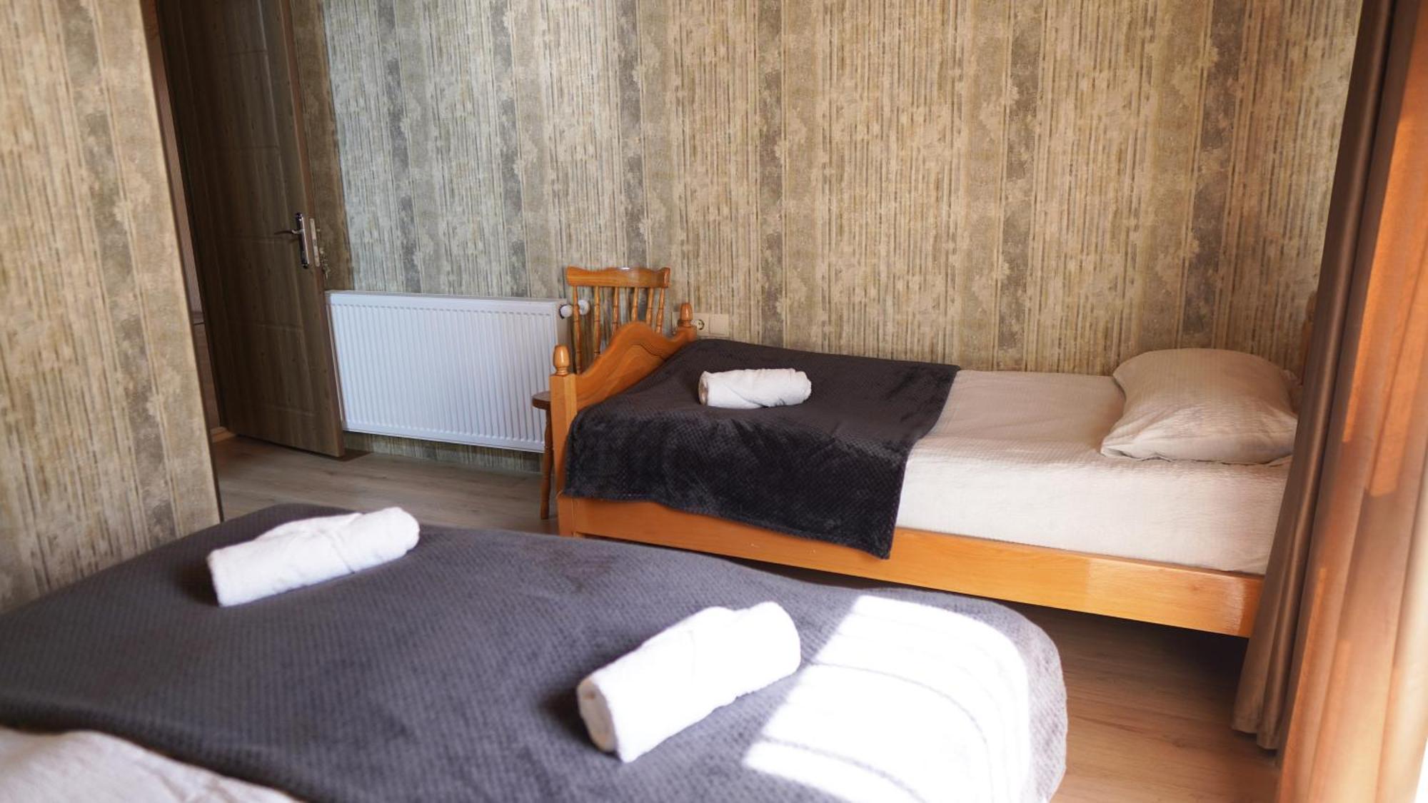 Archil And Nino Gigauri Guest House Kazbegi Eksteriør bilde