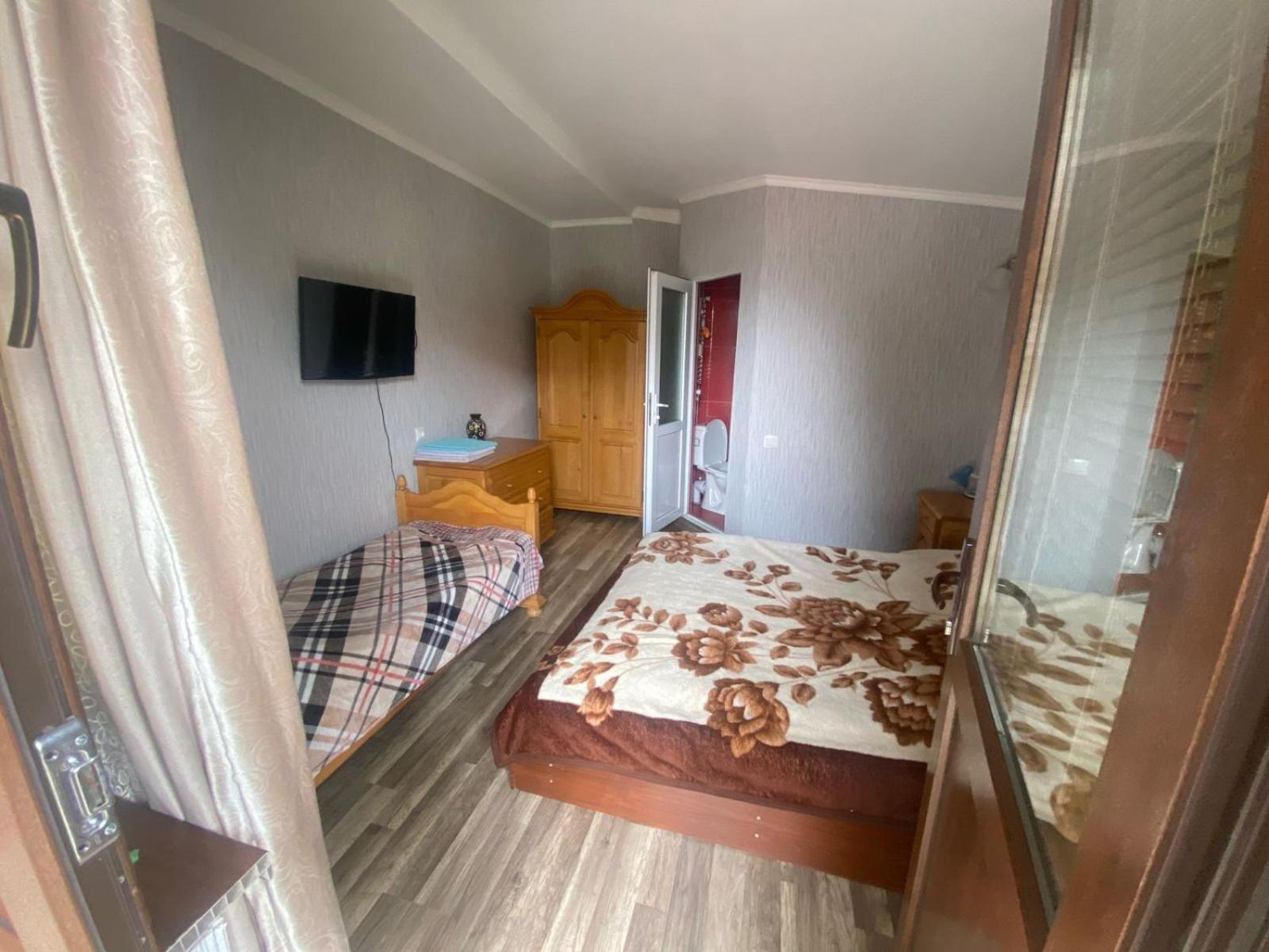 Archil And Nino Gigauri Guest House Kazbegi Eksteriør bilde